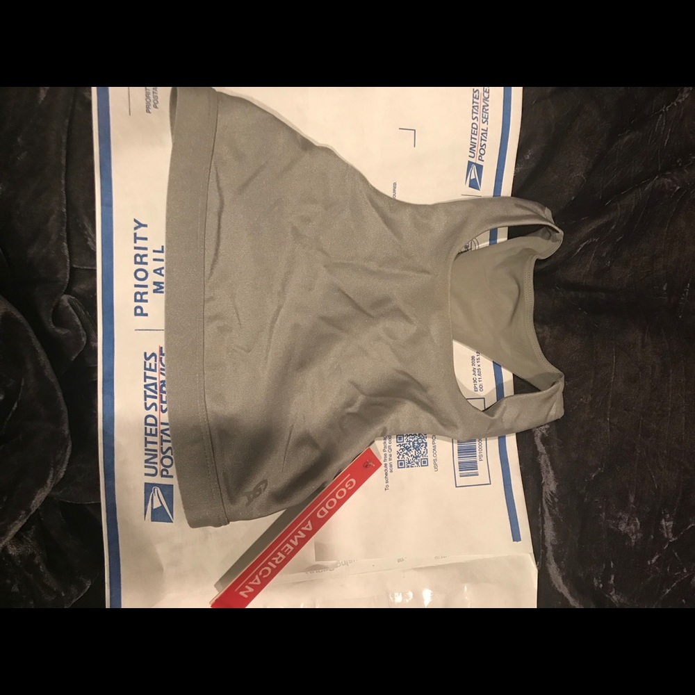 Good American sports bra